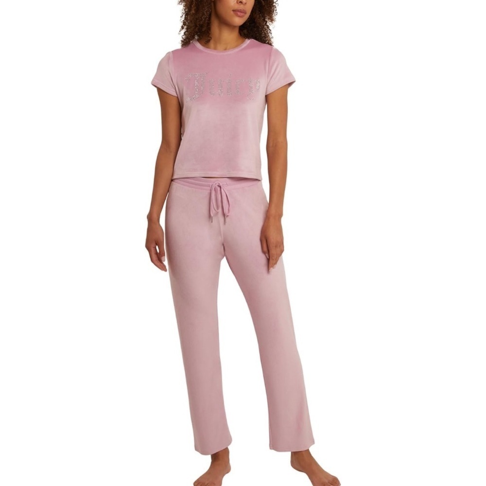 Juicy Couture Women's 2 Piece Velvet Fleece Short Sleeve Shirt and Pants